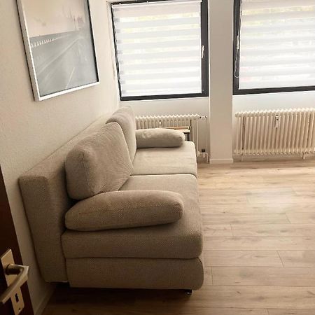 Gemuetliches Zentrales Apartment 2 Min Bis Du Hbf Duisburg Eksteriør billede