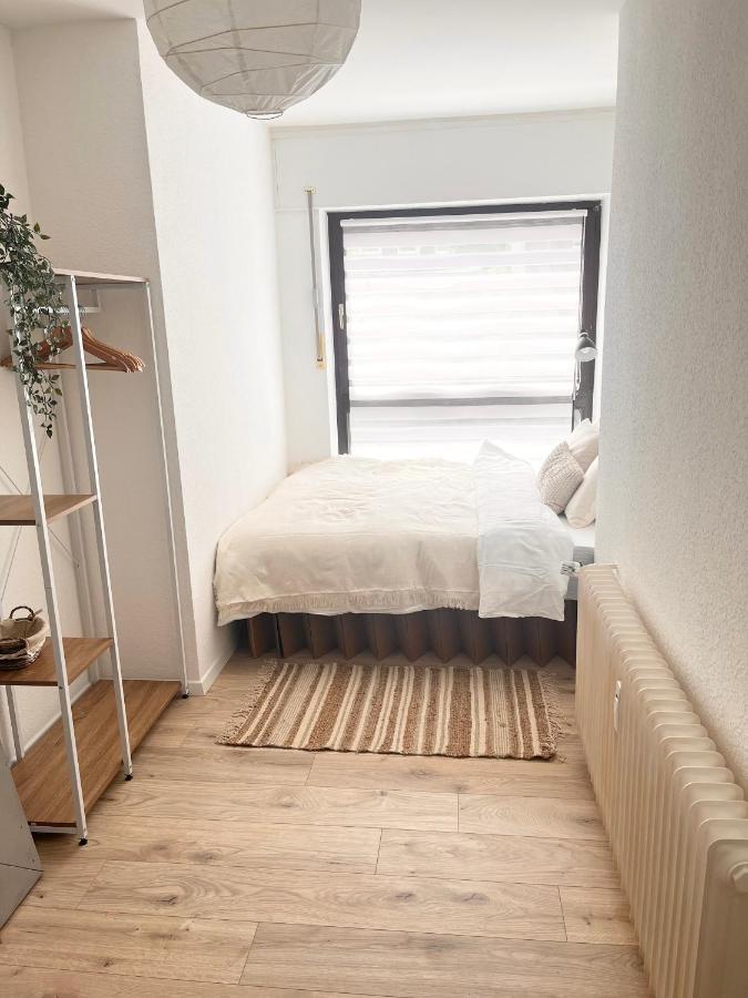 Gemuetliches Zentrales Apartment 2 Min Bis Du Hbf Duisburg Eksteriør billede