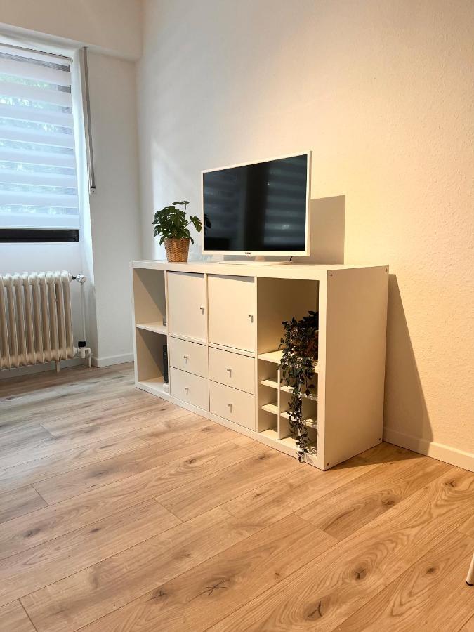 Gemuetliches Zentrales Apartment 2 Min Bis Du Hbf Duisburg Eksteriør billede
