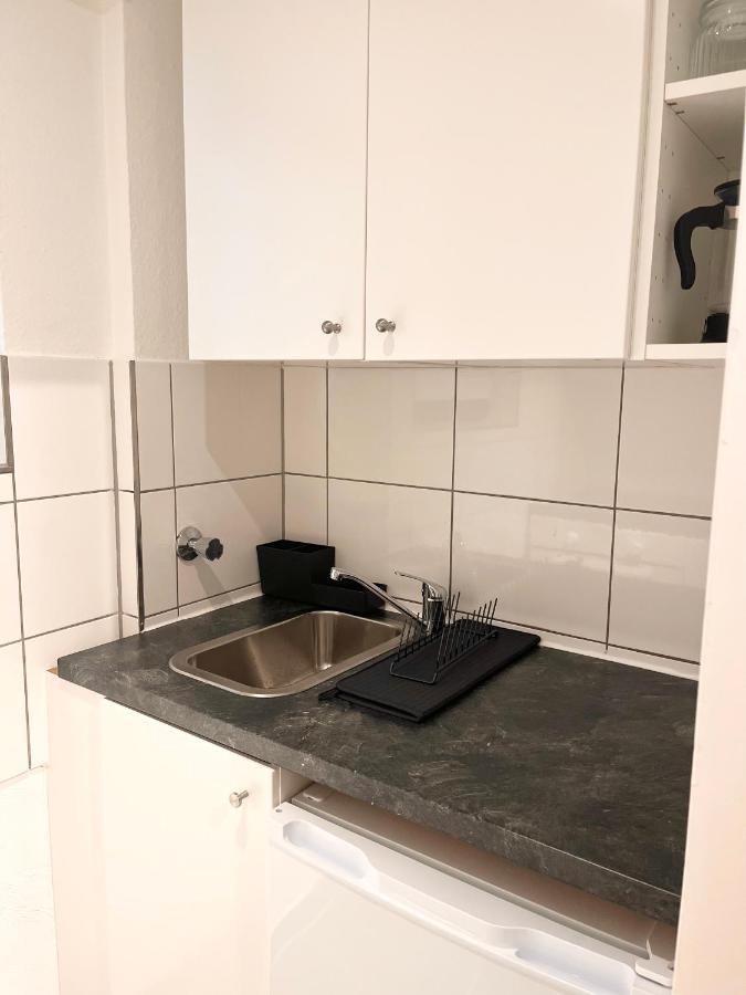 Gemuetliches Zentrales Apartment 2 Min Bis Du Hbf Duisburg Eksteriør billede